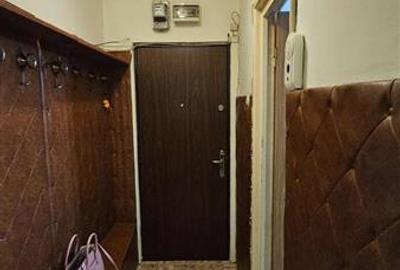 Berceni-Aparatorii Patriei,apartament 4 camere,loc parcare,COMISION 0% - 13