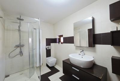 Apartament spațios cu 4 camere de închiriat în Mazepa – lângă Școala nr. 28 - 26