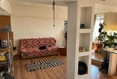Apartament cu 3 camere decomandat în Simion Bărnuțiu