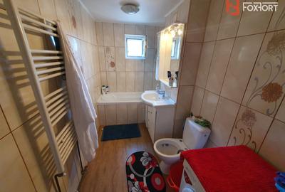Apartament 3 camere, etaj 2, bloc izolat, - Zona Girocului - 18