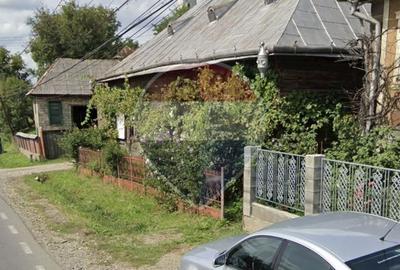 Casă individuală cu 3 camere în Bârsana