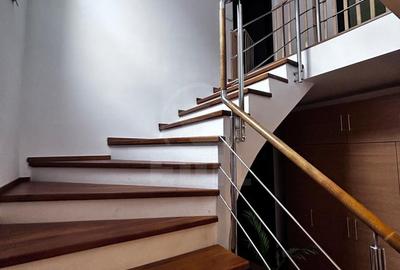 Duplex zona Sub Cetate - 9