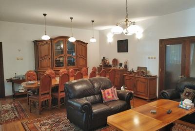 Zonă Centrală - Vilă exclusivistă S+P+E, teren 556 mp, finisaje lemn masiv - 6