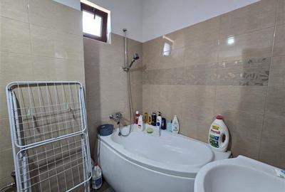 AP.2 CAM.DECOM.MOBILAT UTILAT SECT.1 BUCURESTII NOI METROU PARC BAZILESCU - 19