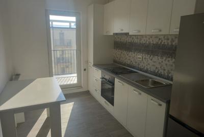 Apartament cu 2 camere decomandat, mobilat în Metalurgiei