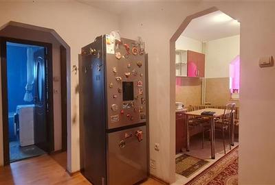 APARTAMENT DOUA CAMERE DECOMANDAT UTA - 3