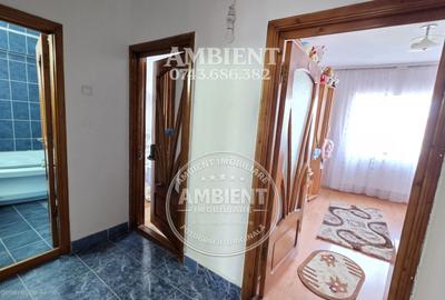 Apartament cu 4 camere + GARSONIERĂ la același etaj – VASLUI, Zona CARTIER - 12