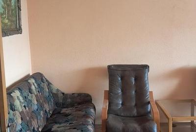 Apartament cu 3 camere decomandat în Tineretului