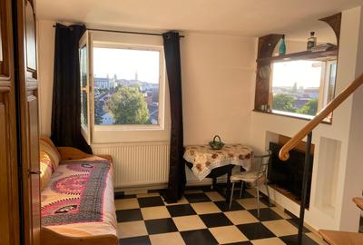Apartament la mansarda zona centrala - 4