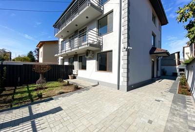 Duplex cu 5 camere în Aviației