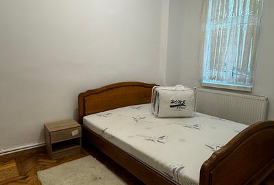 Stefan cel Mare 3min. metrou, Str. Tunari, 3 camere, et.1/P+1, centrala proprie - 1