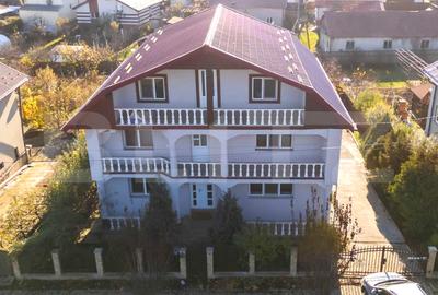 Casă individuală cu 6 camere în Tomești