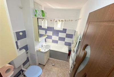 Apartament 2 camere, mobilat, cu centrala, zona Mioritei - 8