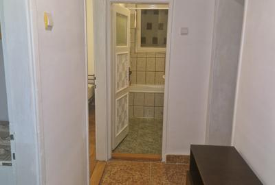 Apartament doua camere, decomandat, renovat - 16