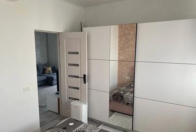 Apartament cu 2 camere semidecomandat, mobilat în Km 4-5