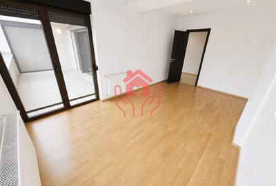 Apartament cu 4 camere semidecomandat, mobilat în Sisești