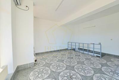 Spațiu comercial, de 62 mp, în Lipovei