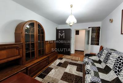 De închiriat apartament cu 3 camere - etaj 1- bd-ul Decebal - 2