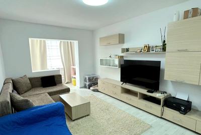 Apartament cu 4 camere decomandat, mobilat în Lipovei