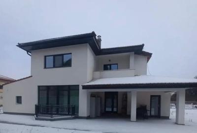 Casă individuală cu 6 camere în Corbeanca