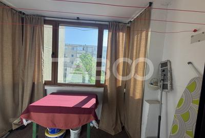 Apartament decomandat 80 mpu 3 camere 2 bai etaj 2 zona 1 Decembrie - 10