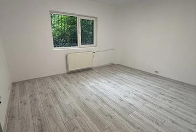 (apartament/ birou) 3 camere /Stefan cel Mare -  Parcul Tei / Aleea Deleni - 6