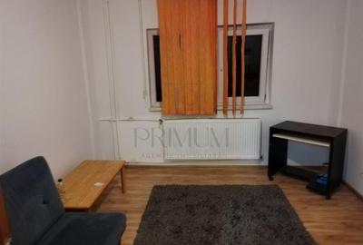 Garsonieră decomandată, mobilată în Complex Studențesc