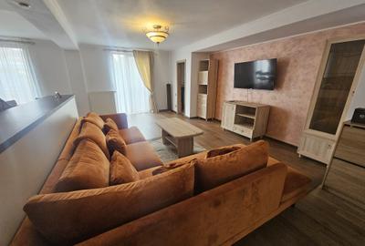 Apartament cu 3 camere decomandat în Cetății