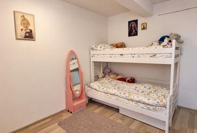 Zona Coresi, complex Isaran, apartament cu 3 camere de 82mp, 176000 E - 11