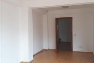 Foisorul de Foc, vila 2005, 410 mp, 8 camere, curte 200 mp - 9