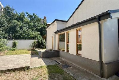 Casa de vanzare in centru - 6
