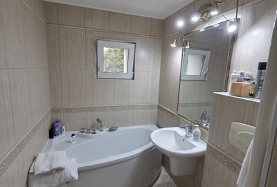 Apartament 3 camere, etaj 3, garaj, Spital Recuperare-  Observatorului - 5