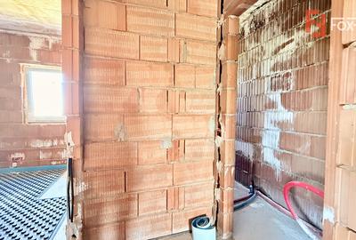 COMISION 0% - Duplex Individual Mosnita, Zona Calea Urseni - 5 camere, 3 bai - 16