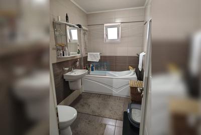 Vânzare apartament 2 camere, spațios și bine compartimentat - 5