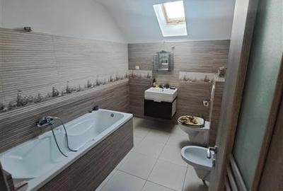 EXCLUSIVITATE, Casa 5 camere, 650 mp Teren, Carpinis-Tarlungeni, Brasov - 21