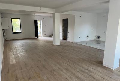 CASA MODERNA SI BINE CONSTRUITA CU CRAMA SI TEREN GENEROS - 3