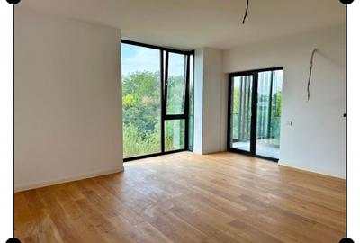 Apartament cu 2 camere decomandat în Băneasa