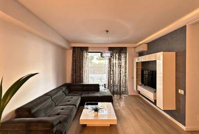 Apartament cu 3 camere, mobilat în Băneasa