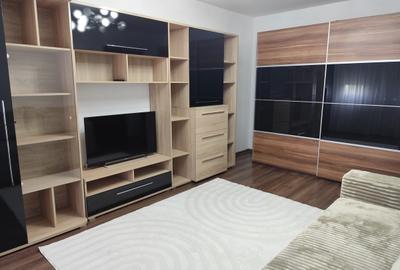 Apartament cu 2 camere decomandat în Drumul Taberei