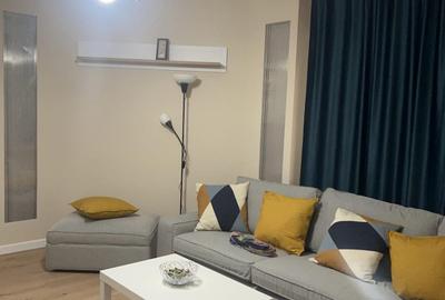 Apartament cu 2 camere decomandat în City Park Mall
