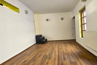 Casa 6 camere P+1E su.132mp.su.teren 237mp.vis a vis de Sc.Inot Razvan Florea - 18