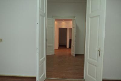 Apartament 5 camere renovat, 181mp, Timisoara, Tribunal, 388.000euro - 3