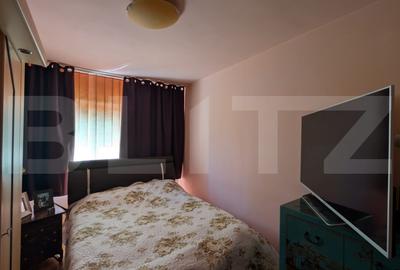 Apartament cu 3 camere decomandat, mobilat în Micro 4