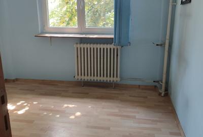 Pantelimon - Chisinau , bloc reabilitat termic- 2 camere - 3