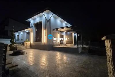 Casă individuală cu 4 camere în Bucium