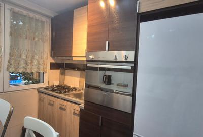 Apartament cu 2 camere decomandat, mobilat în Colentina