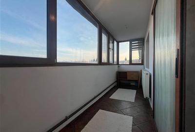 Apartament de vanzare cu 3 camere in Nicolina - 12