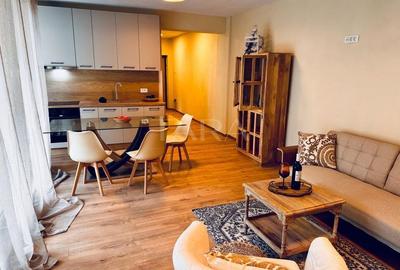 Apartament cu 3 camere semidecomandat, mobilat în Borhanci