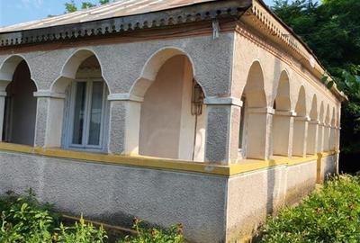 Casa 6 camere, teren 1586 mp, deschidere 22 m, Cazasu - 2