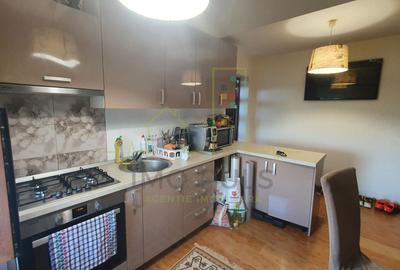 Apartament pe doua nivele cu scara interioara - 6